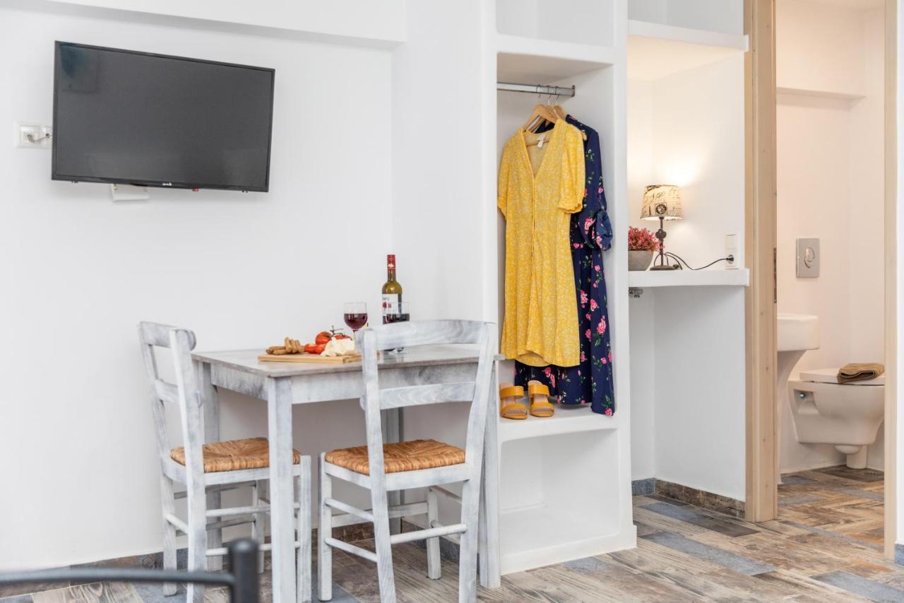 Naxos City Depis Luxury Suites מראה חיצוני תמונה