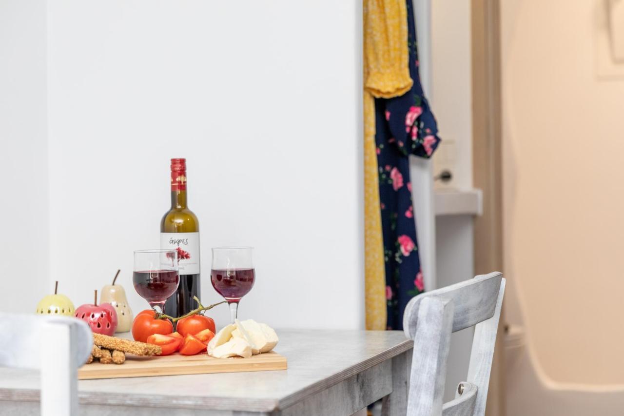 Naxos City Depis Luxury Suites מראה חיצוני תמונה