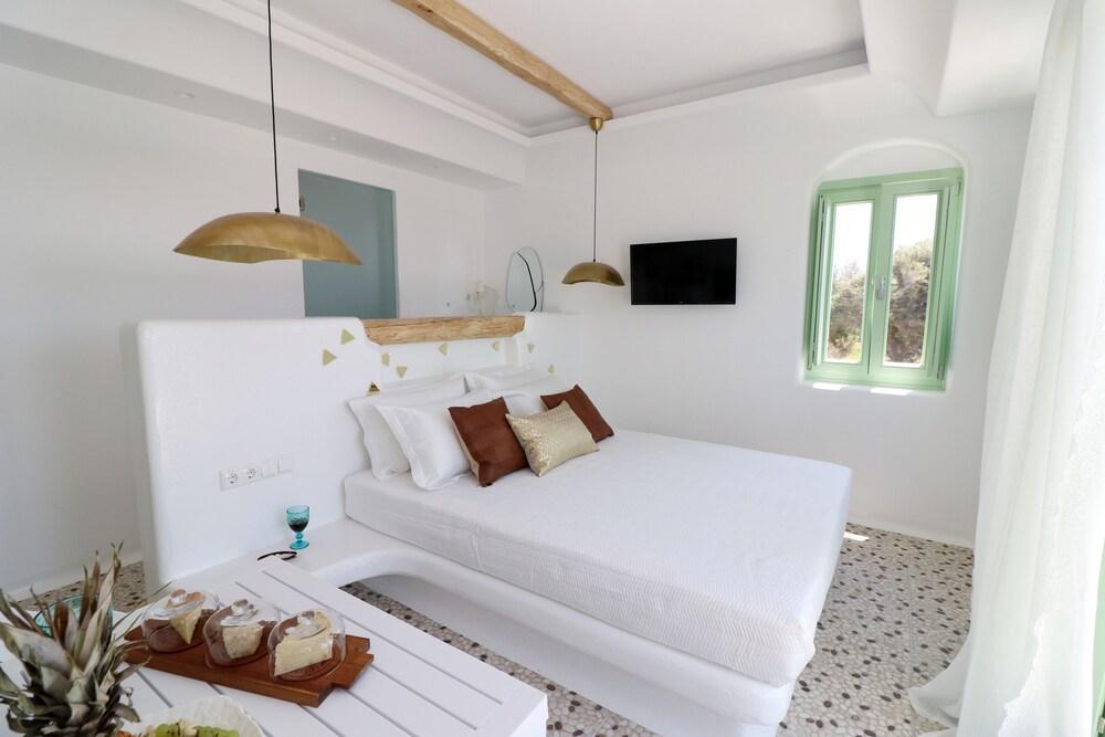 Naxos City Depis Luxury Suites מראה חיצוני תמונה